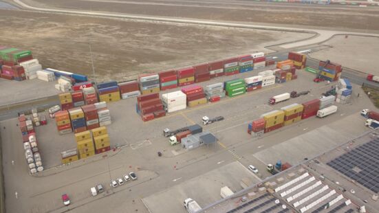 RVB Op- en overslag - Maasvlakte foto 7